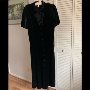Dressy Betsy Velvet Dress